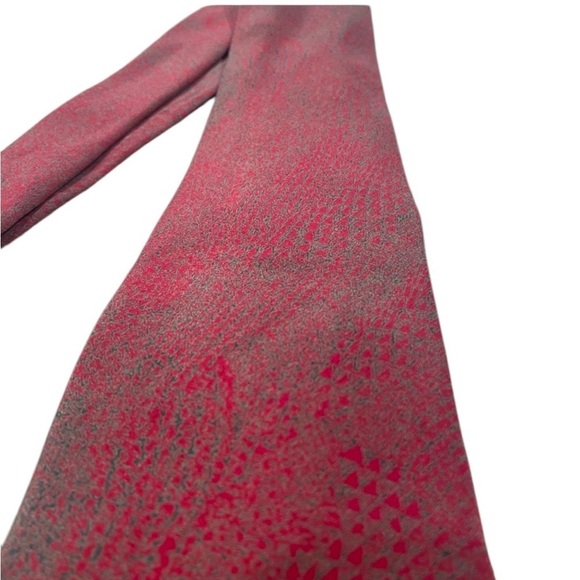 Pierre Balmain Silk Elegant Red Patterned Tie - Picture 6 of 11